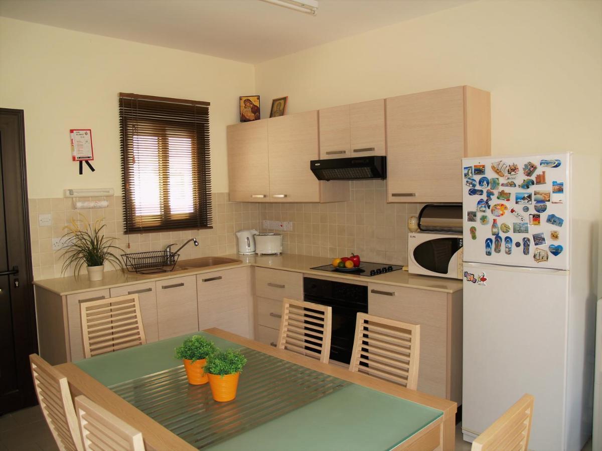 Kyklades Resort & Spa Paralimni Ngoại thất bức ảnh