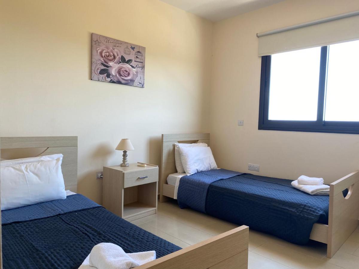 Kyklades Resort & Spa Paralimni Ngoại thất bức ảnh