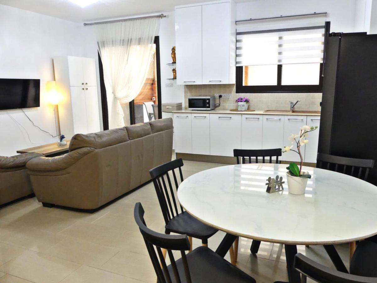 Kyklades Resort & Spa Paralimni Ngoại thất bức ảnh