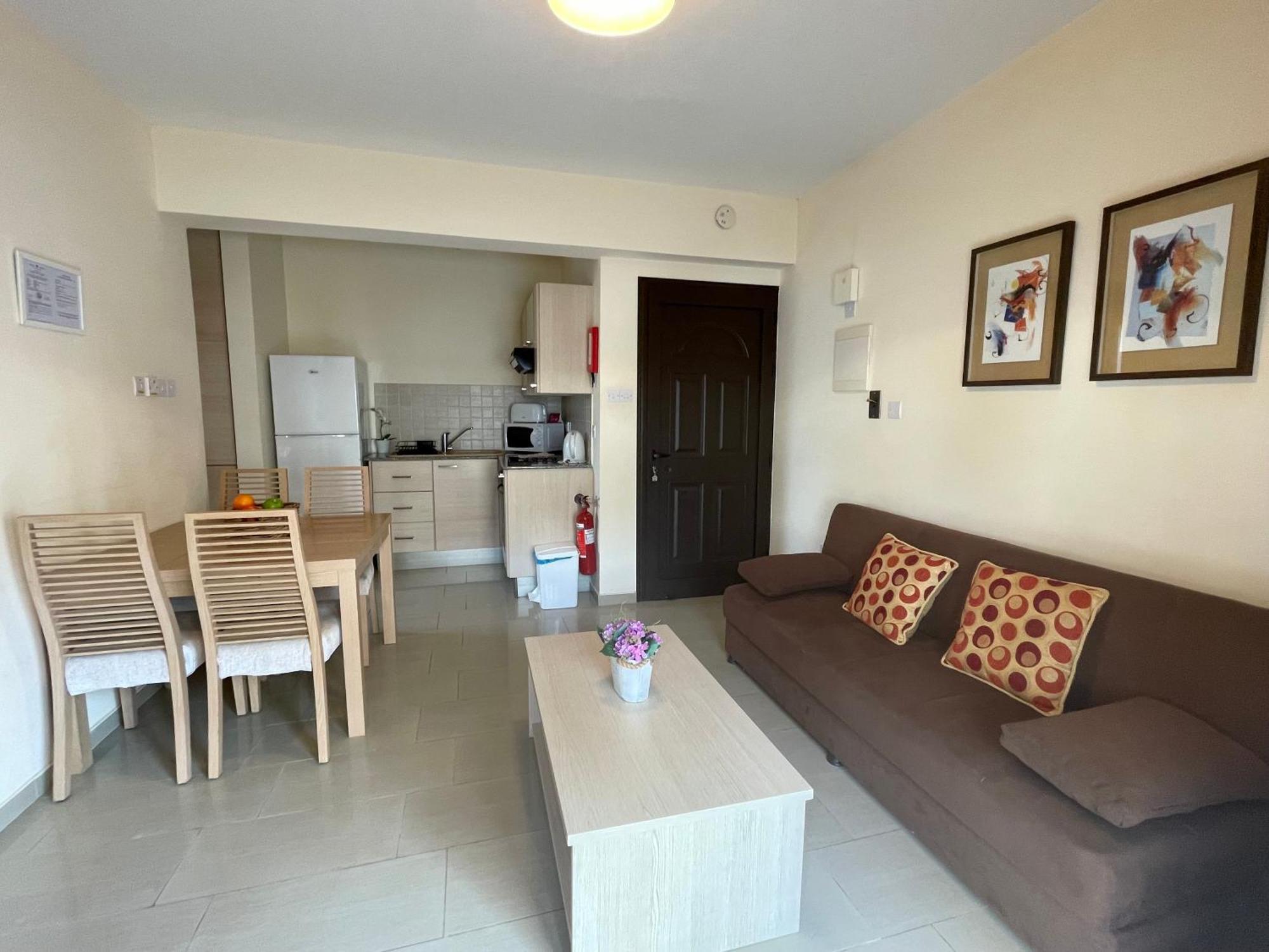 Kyklades Resort & Spa Paralimni Ngoại thất bức ảnh