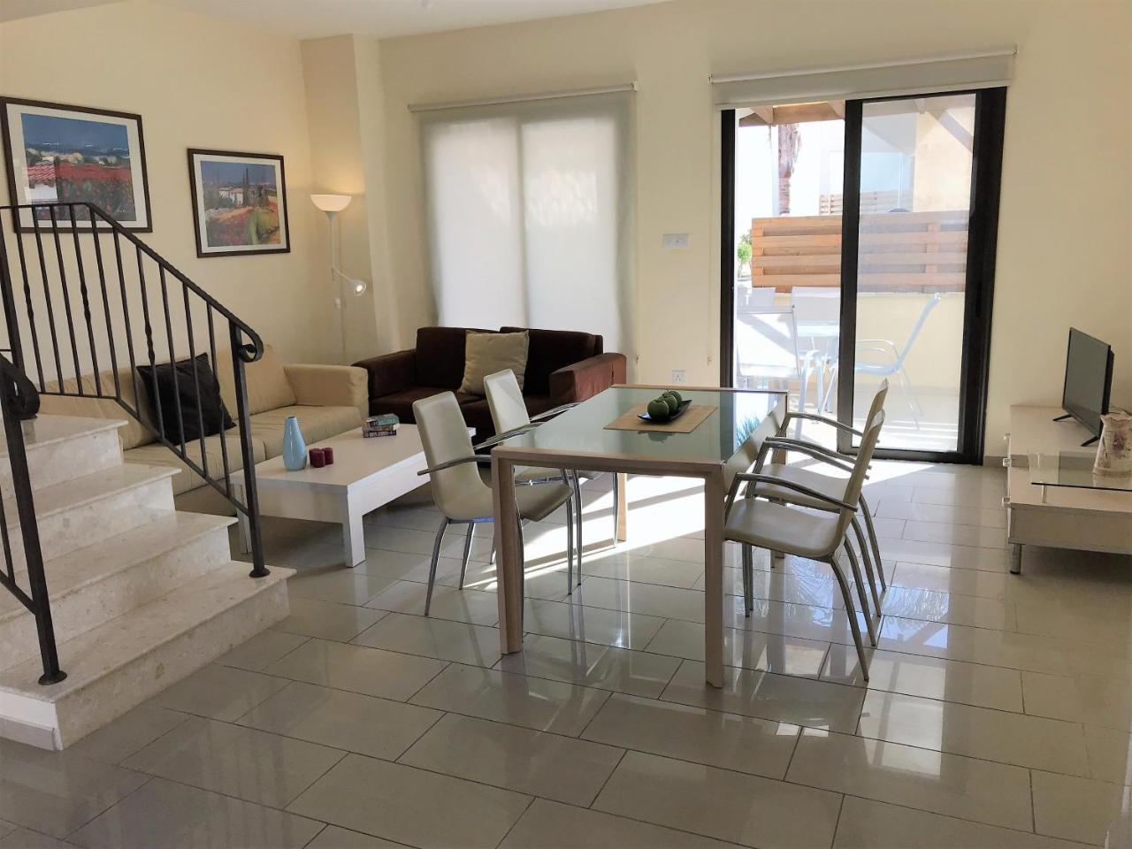 Kyklades Resort & Spa Paralimni Ngoại thất bức ảnh